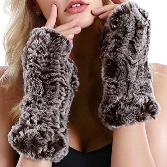 Host Pick ****Fur Gloves  100%Rabbit Fur Mittens - Picture 2 of 8